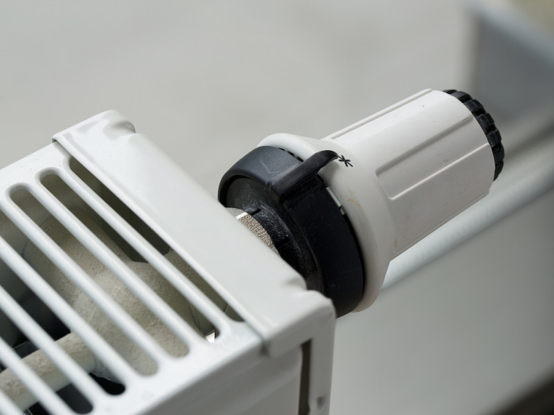 Radiátor termosztát szerelés